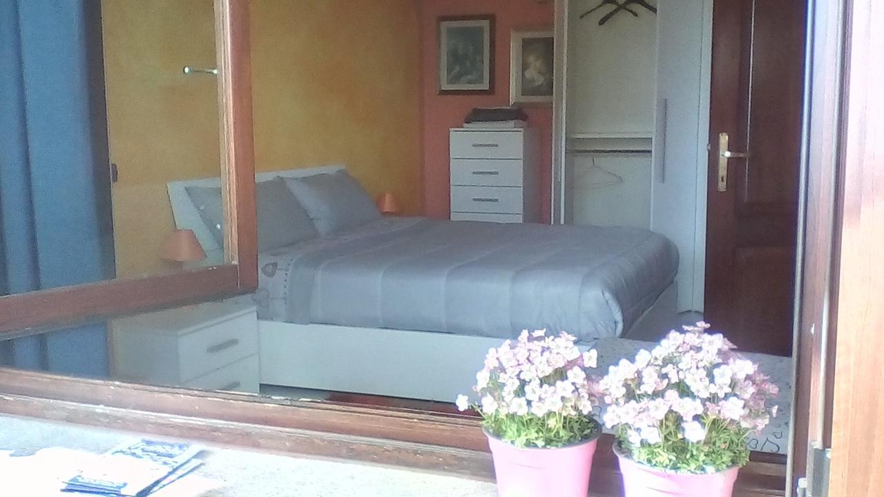 Monti E Mare Bed & Breakfast Ланузеи Екстериор снимка